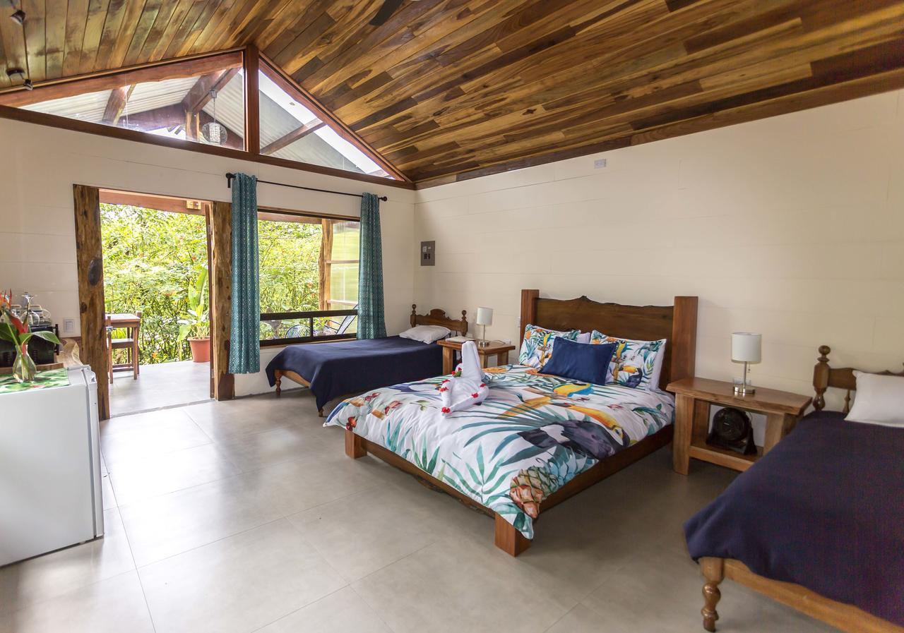 بيجاغوا Casitas Tenorio B&B And Farm المظهر الخارجي الصورة