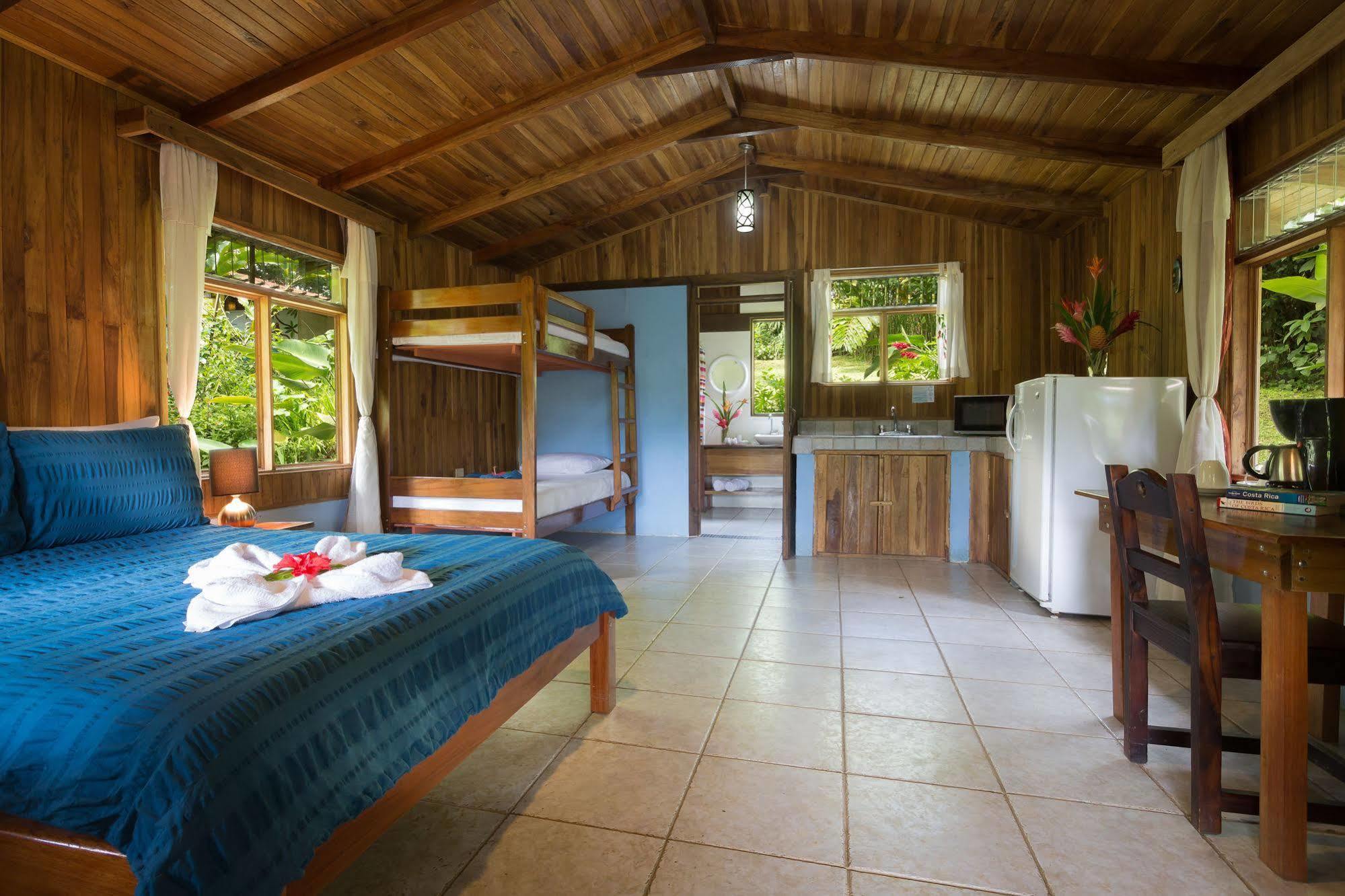 بيجاغوا Casitas Tenorio B&B And Farm المظهر الخارجي الصورة