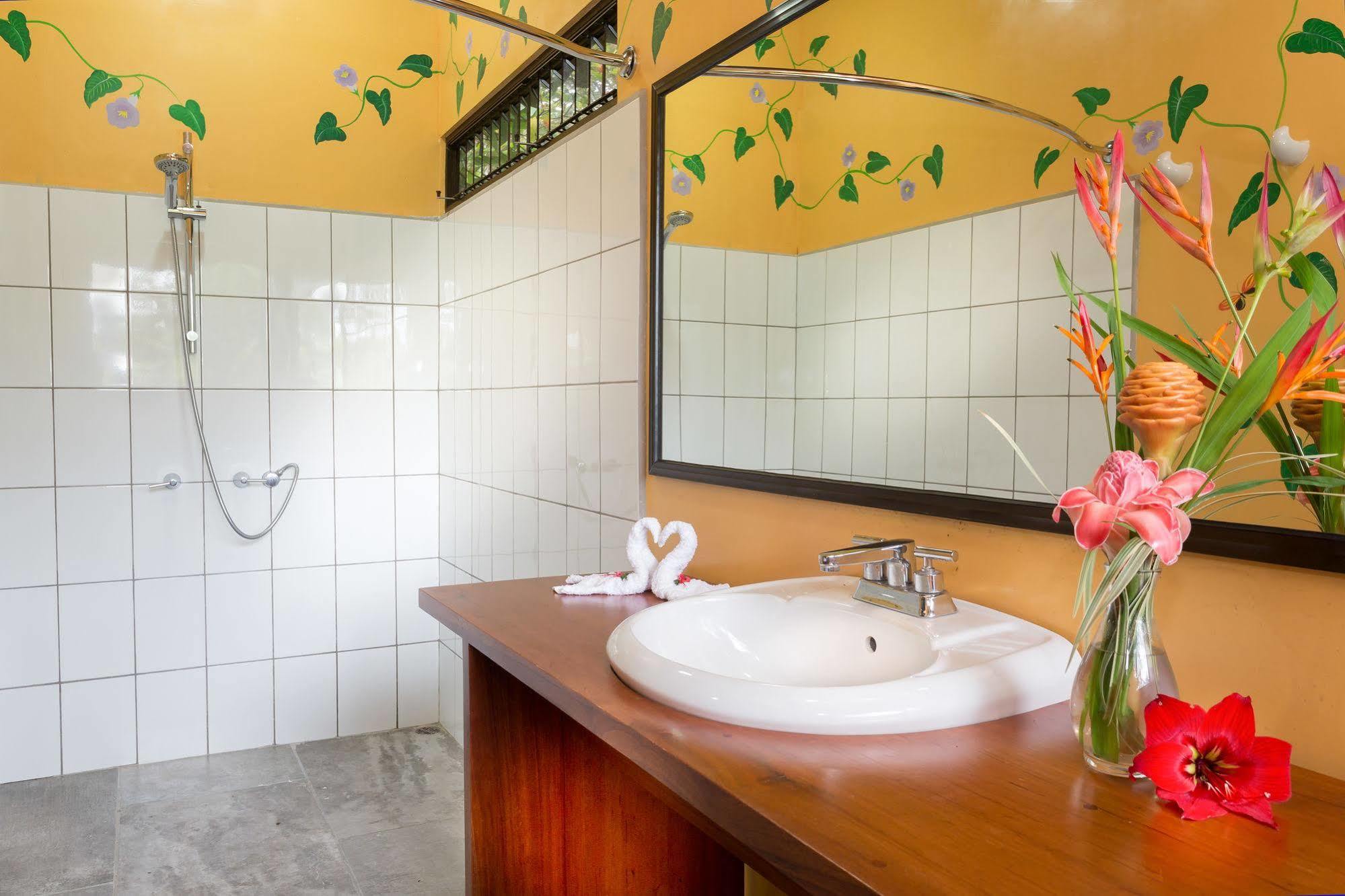 بيجاغوا Casitas Tenorio B&B And Farm المظهر الخارجي الصورة