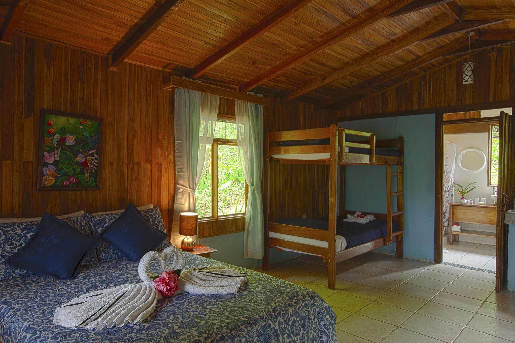بيجاغوا Casitas Tenorio B&B And Farm المظهر الخارجي الصورة