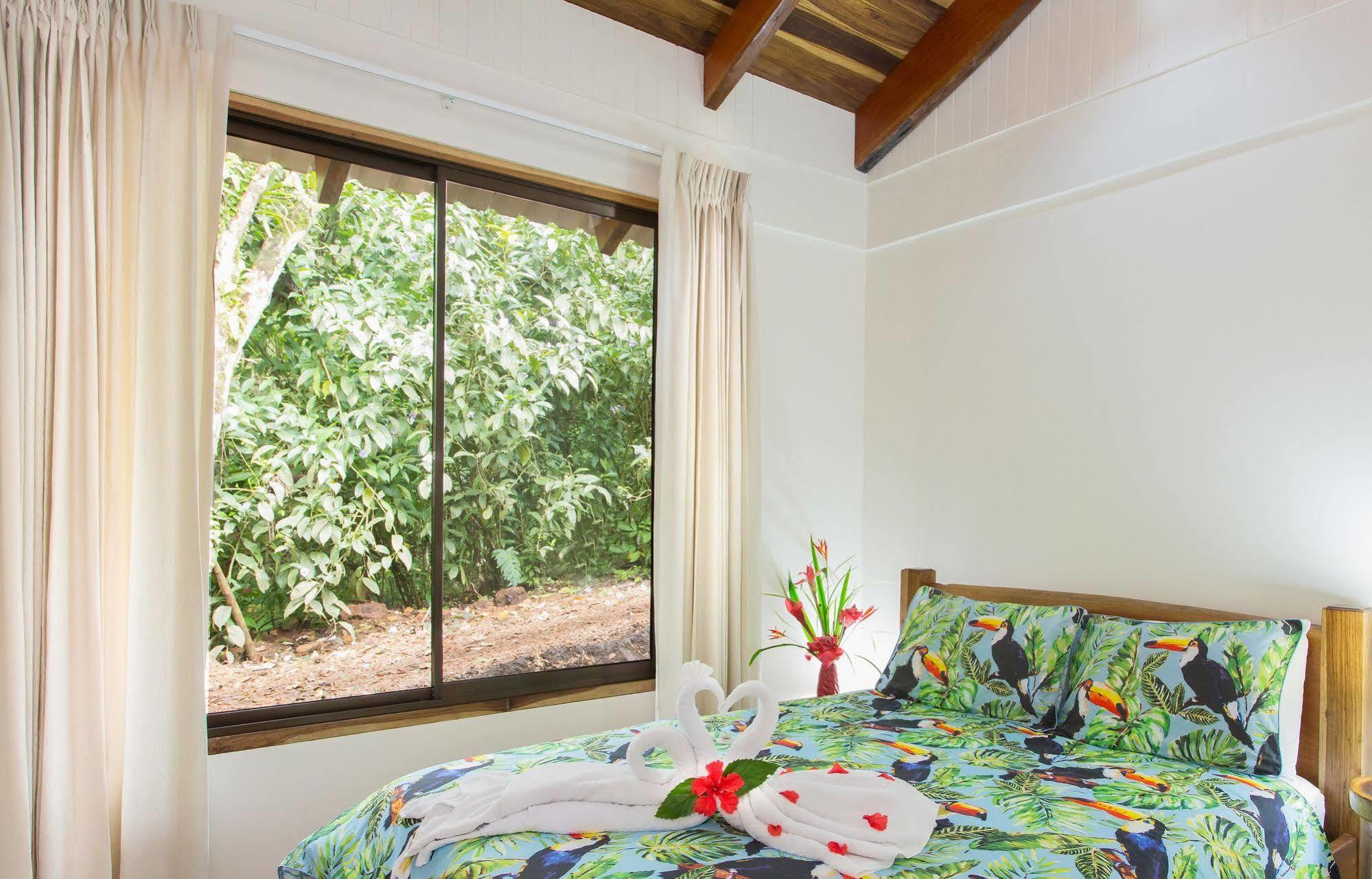 بيجاغوا Casitas Tenorio B&B And Farm المظهر الخارجي الصورة